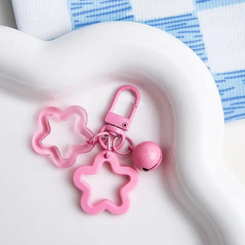 colorful star-shaped retractable plastic ID card holder with keychain. Cute and practical, suitable for bus cards, campus ID,