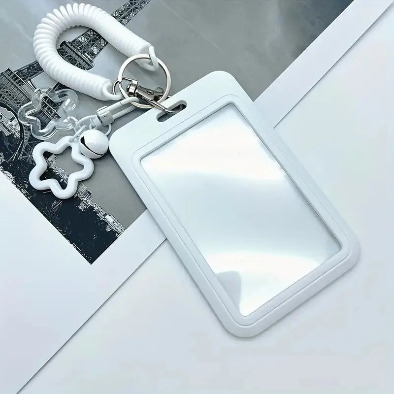colorful star-shaped retractable plastic ID card holder with keychain. Cute and practical, suitable for bus cards, campus ID,