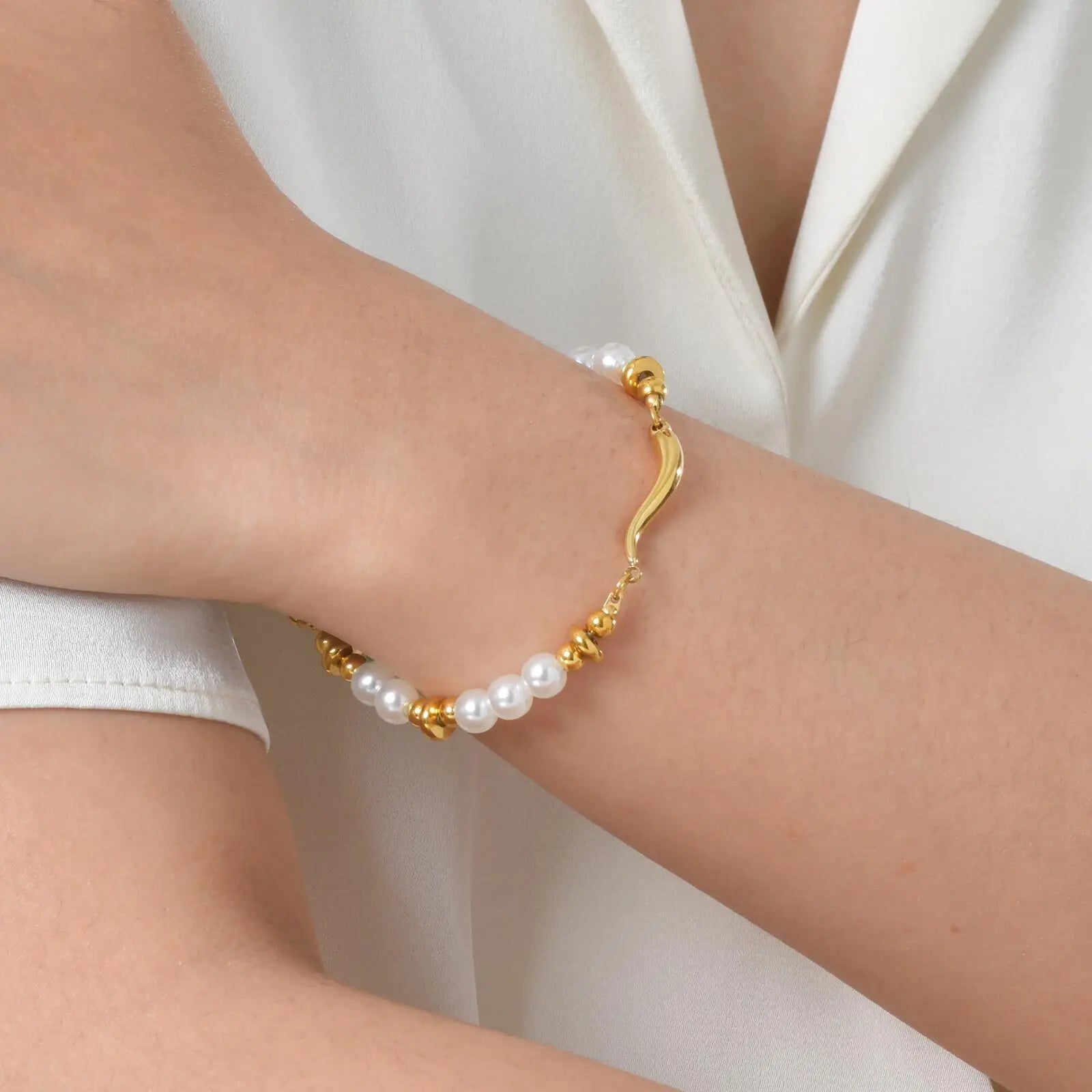 Vnox Gold Plated Bead Pearl Chain Bracelet For Women, Charm Multilayer Wristband, Stainless Steel Waterproof Jewelry