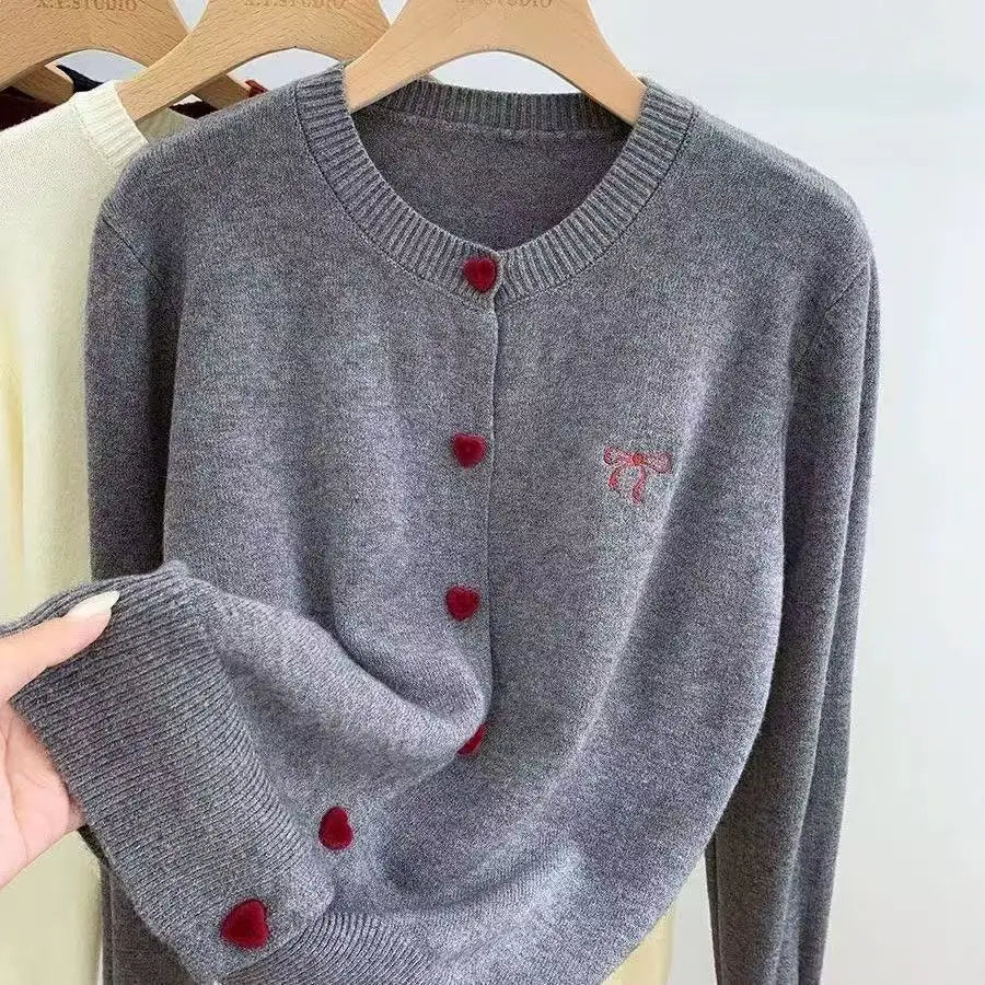 2026 Korean Casual Solid Knitting Tops Women Knitted Cardigan Bow Embroidery O-Neck Single Breasted Heart-shaped Button Sweater